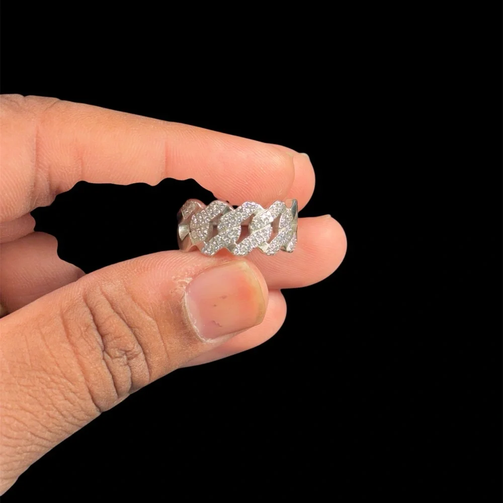 Elegant Silver Diamond Ring